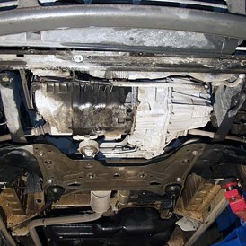 Unterfahrschutz Motor und Getriebe 2mm Stahl Opel Vivaro 2006 bis 2014 2.jpg